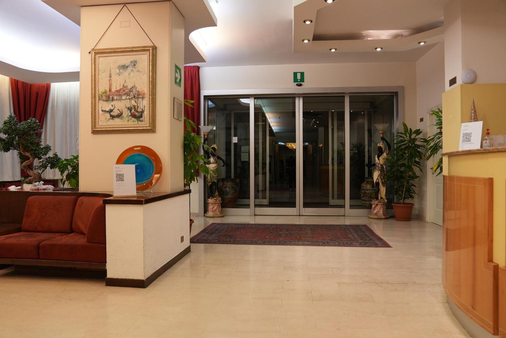 Hotel Albatros Mestre Exterior foto
